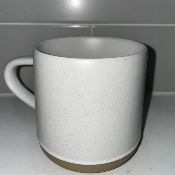 DISNEY PARKS HOME MUG COLLECTION - Picture 2 of 2